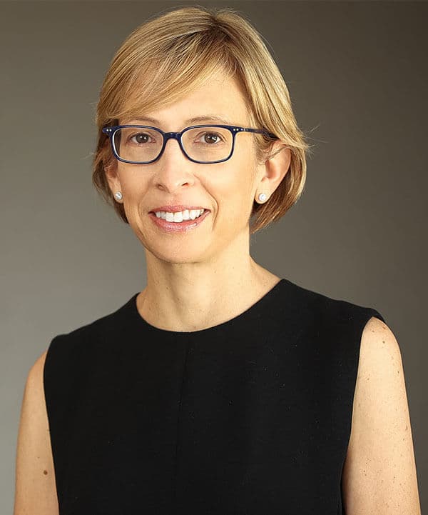 PAST - Dr. Sara Kantrow Headshot